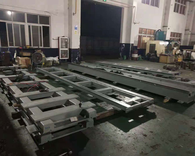 調節可能なロボット粗い環境の半封鎖柵のために接続する線形柵CNC