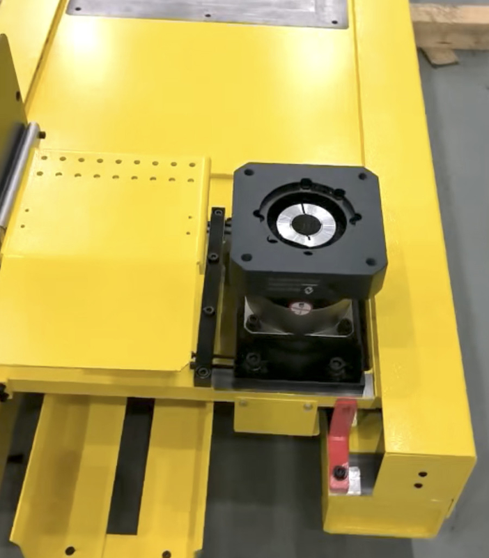 効率的なロボット線形レール走行速度 1 - 3m/S 最大3ユニットの設置に適しています
