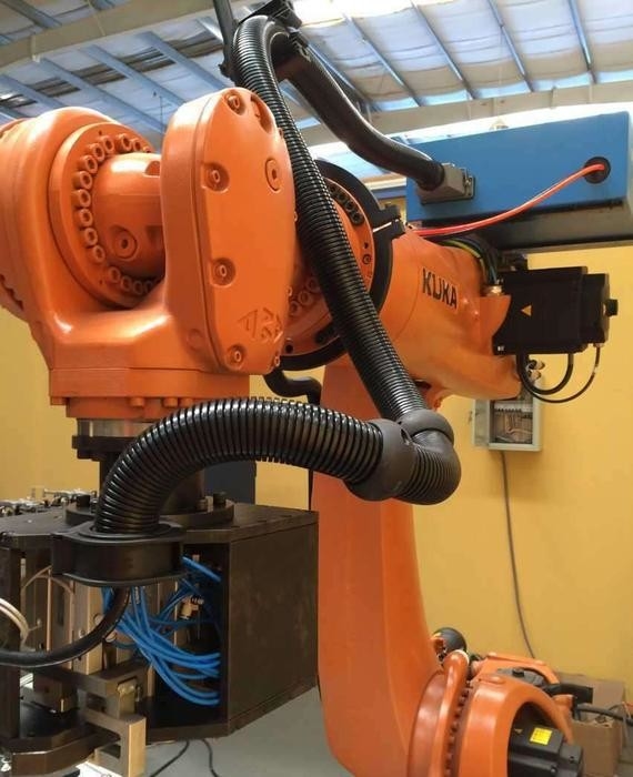 20kg ロボットドレスパック FANUC 165F ABB 6700 KUKA KR210 EW-01-FANUC 165F SD-70-A136